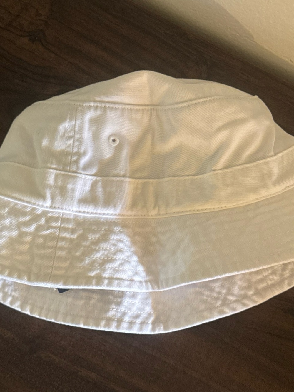 Ralph Lauren White Bucket Hat with Black Polo Logo - Picture 3 of 4